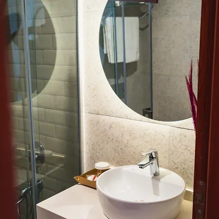 Leila Cunda * Ayvalı