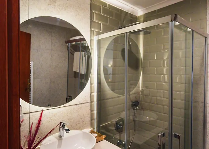 Leila Cunda فندق Ayvalı